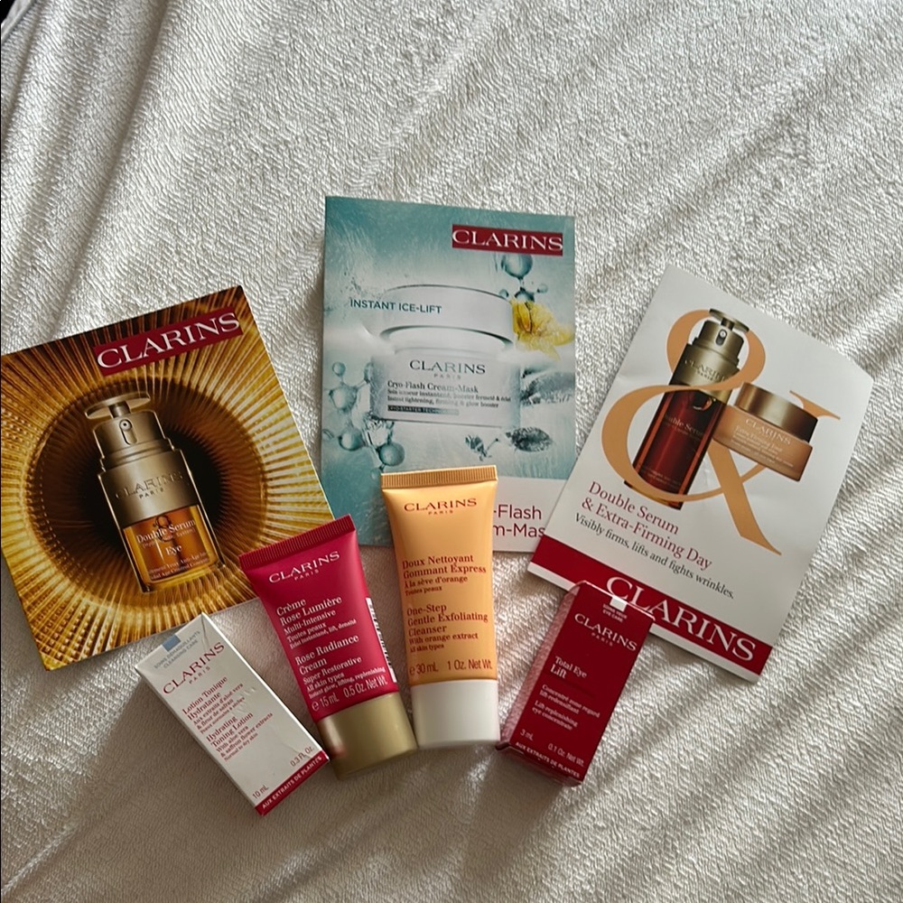 Clarins Skincare Sampler Set -